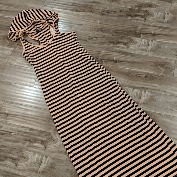 ❄️3/$25 Striped Hoodie Maxi Dress